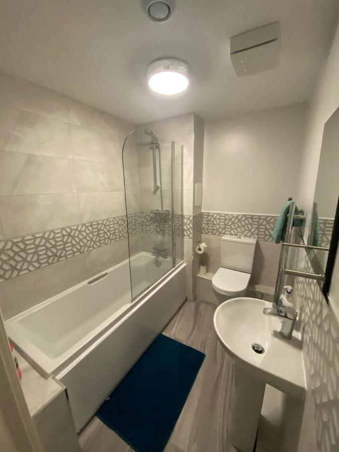 אדינבורו Fabulous 3 Bedroom Flat מראה חיצוני תמונה